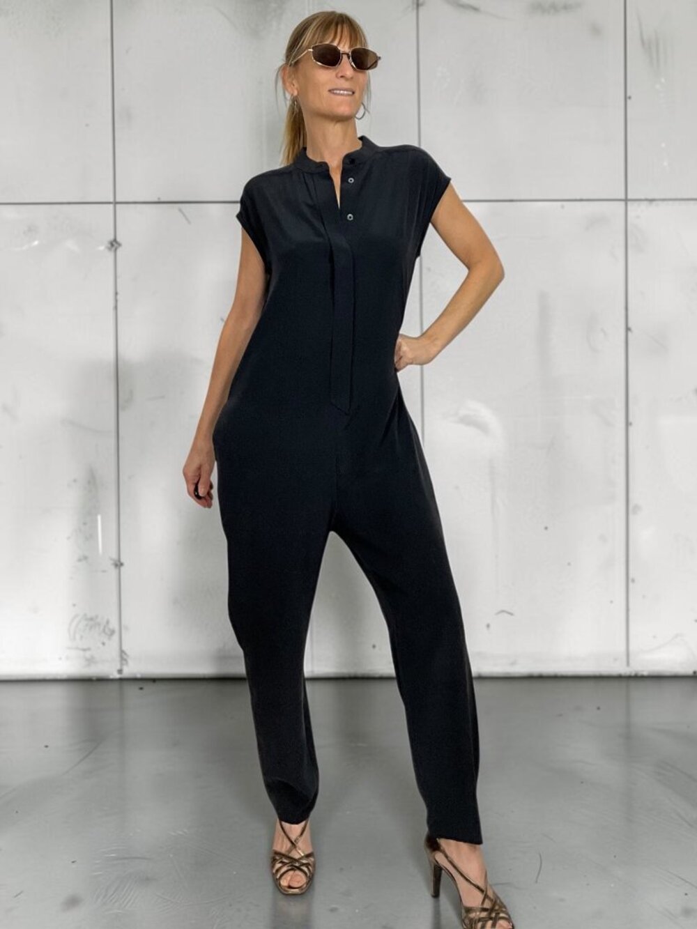 Equipment Silk Jumpsuit Romper S Black Relaxed Fit Tapered Leg Cap Sleeves